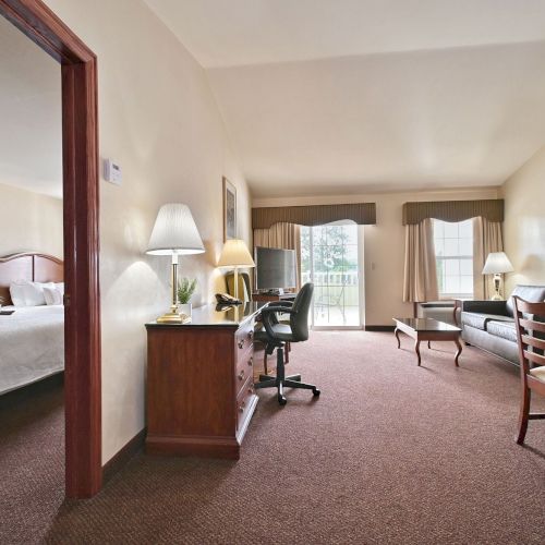 Premier Queen Suite